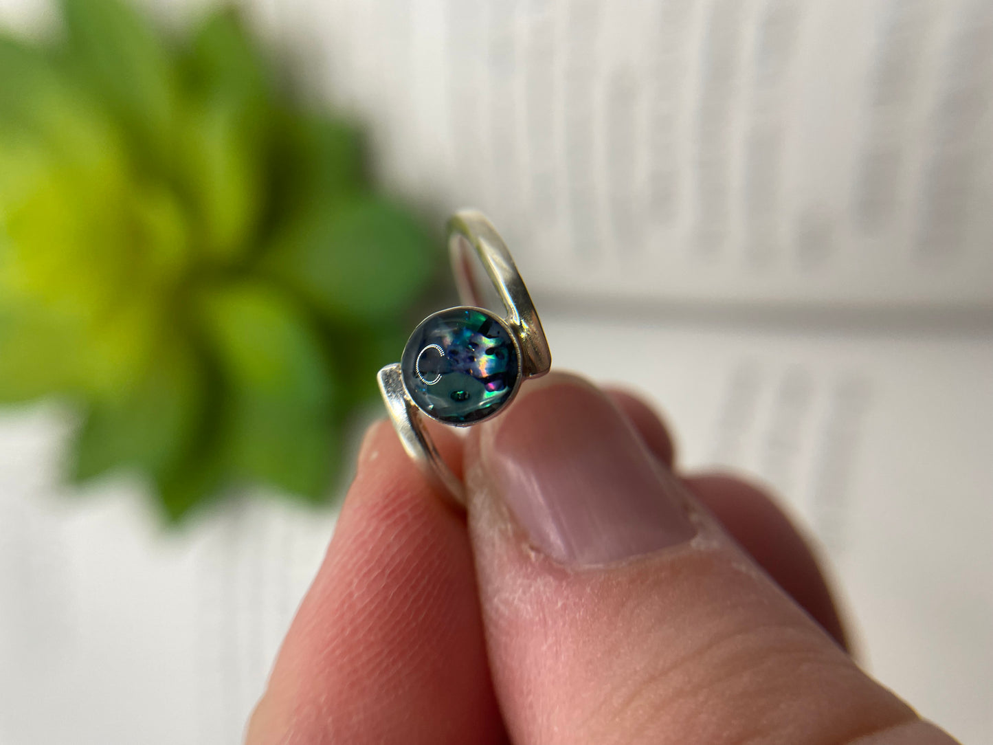 Round Blue Shell Ring- Size 8US