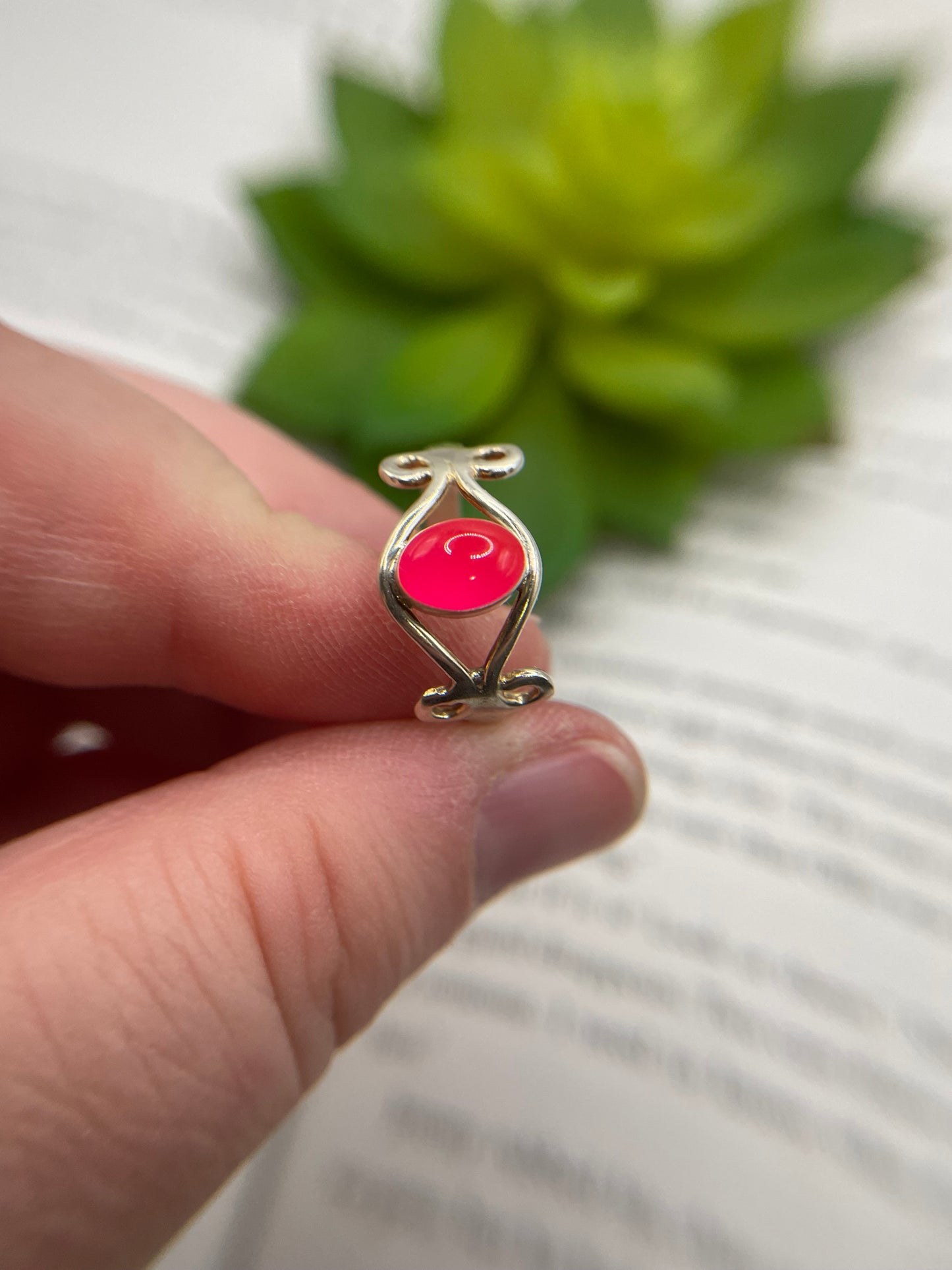 Glow-in-the-Dark Oval Pink Ring- Size 8US