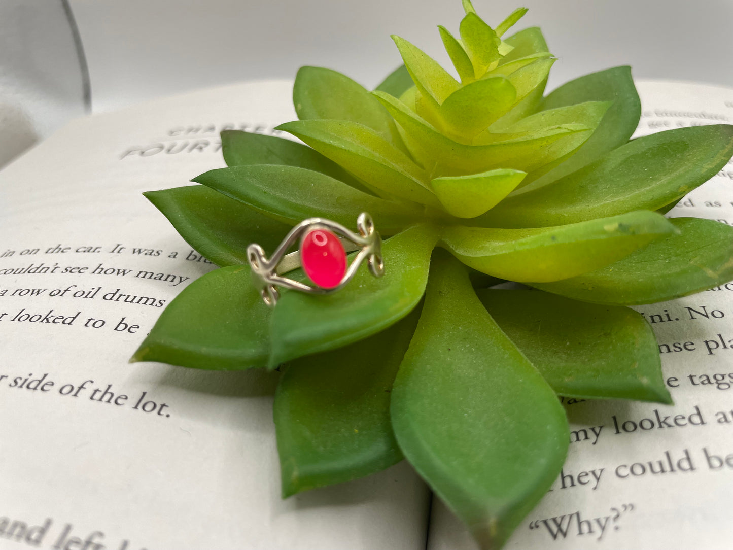 Glow-in-the-Dark Oval Pink Ring- Size 8US