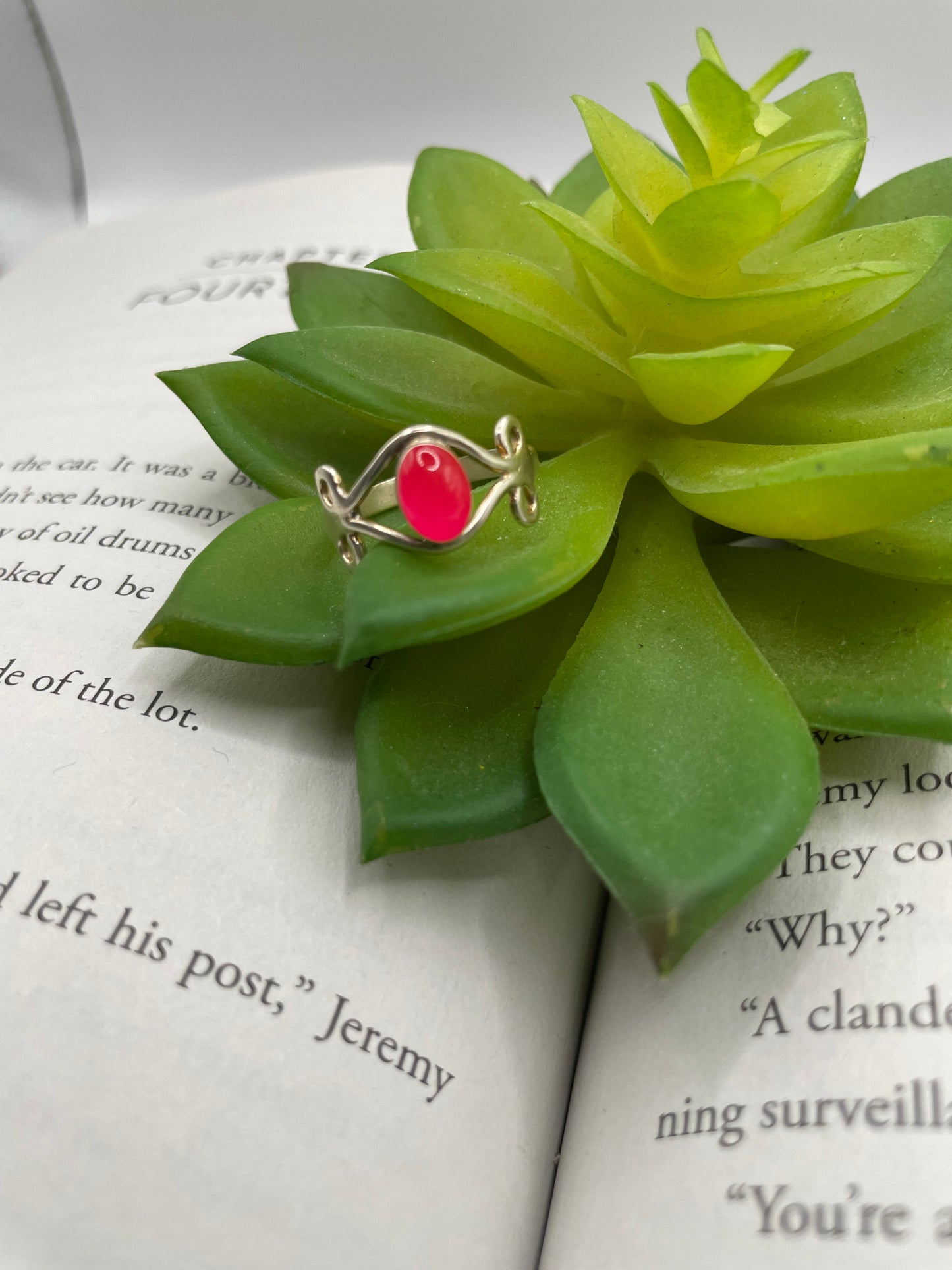 Glow-in-the-Dark Oval Pink Ring- Size 8US