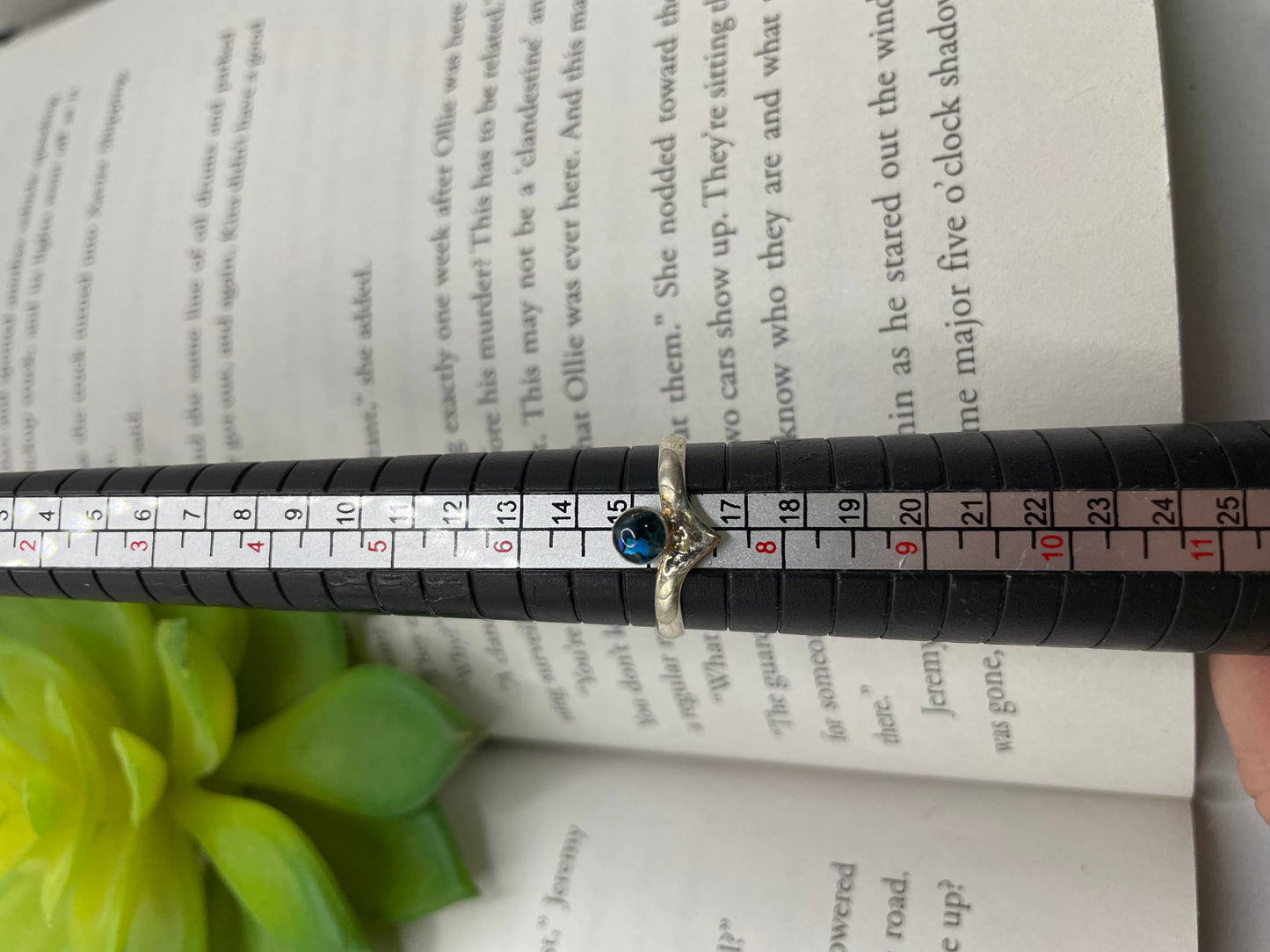 Blue Shell Crown Ring – Size 7 US