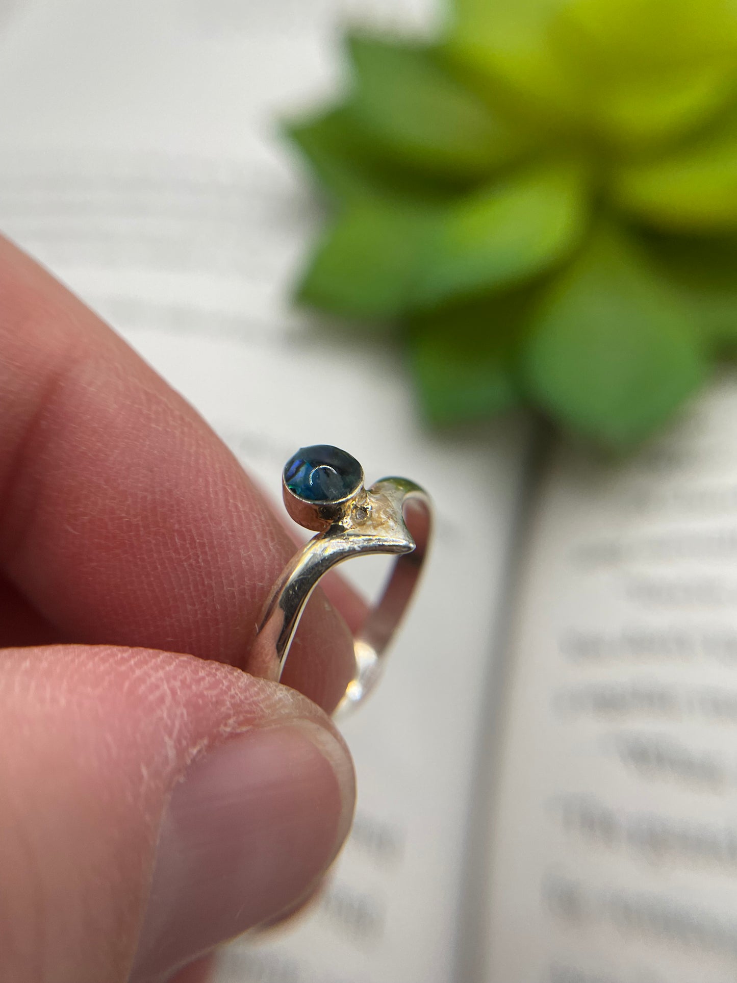 Blue Shell Crown Ring – Size 7 US