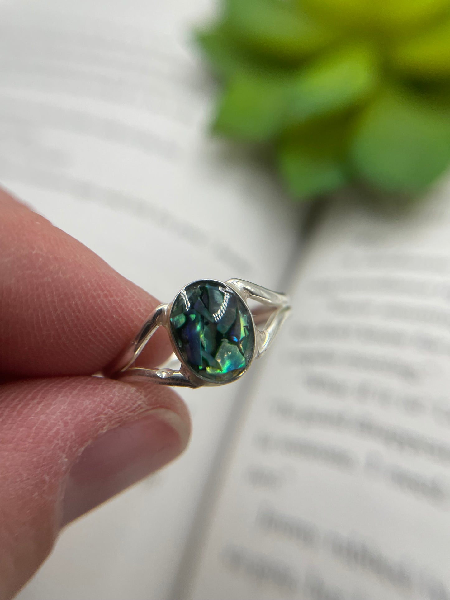 Double Band Ring with Blue Shell– Size 9½ US