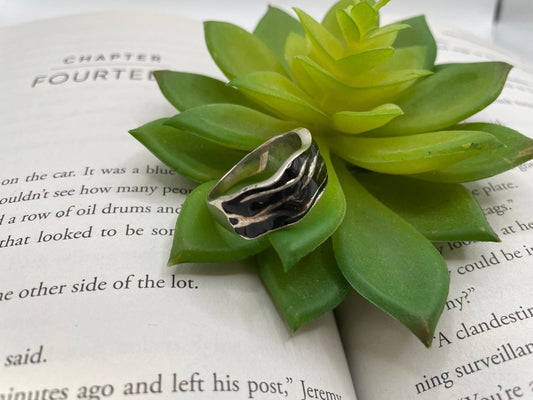 Sterling Silver Uneven Solid Band Ring – Resin & Mica Inlay