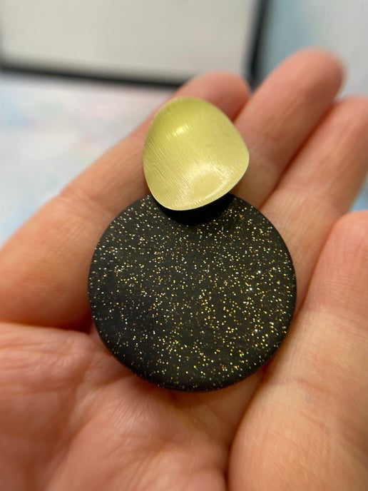 Twinkle Clay Round Earrings + Gold Stud