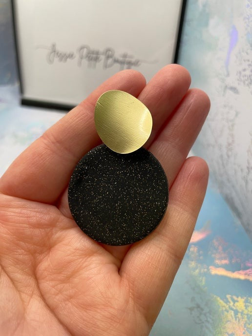 Twinkle Clay Round Earrings + Gold Stud