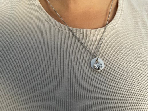 Silver Clam On Shell Necklace - 18''STAINLESS STEEL