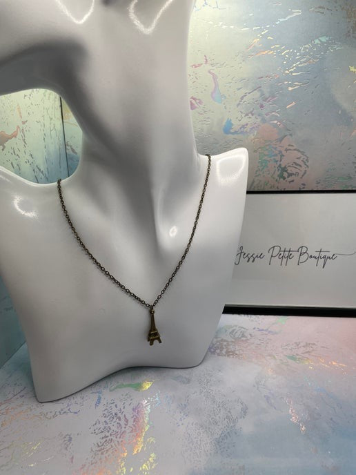 Collier Tour Eiffel en bronze 21''