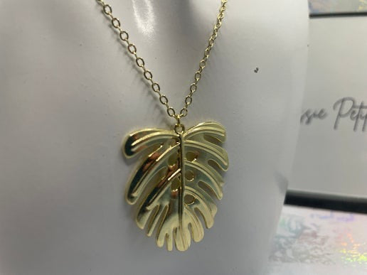 Collier pendentif Monstera - 25'' Sans nickel