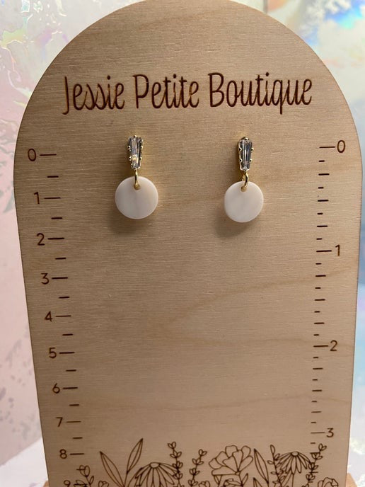 Dainty Shell Stud Earrings