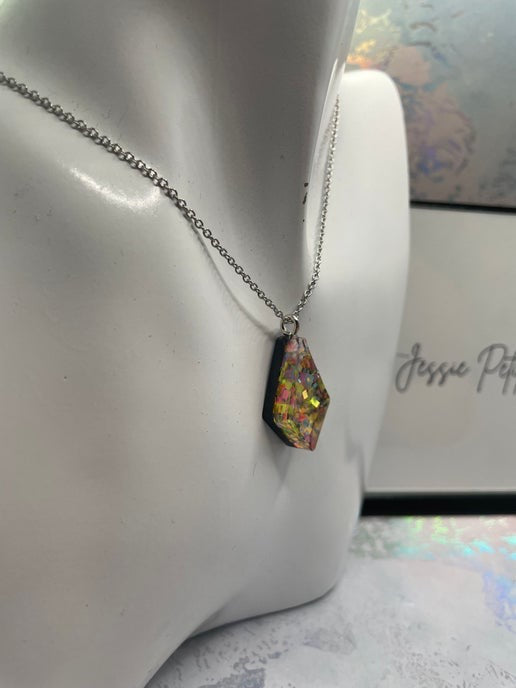 Collier pendentif funky losange - 20'' Acier inoxydable + 
Sans nickel