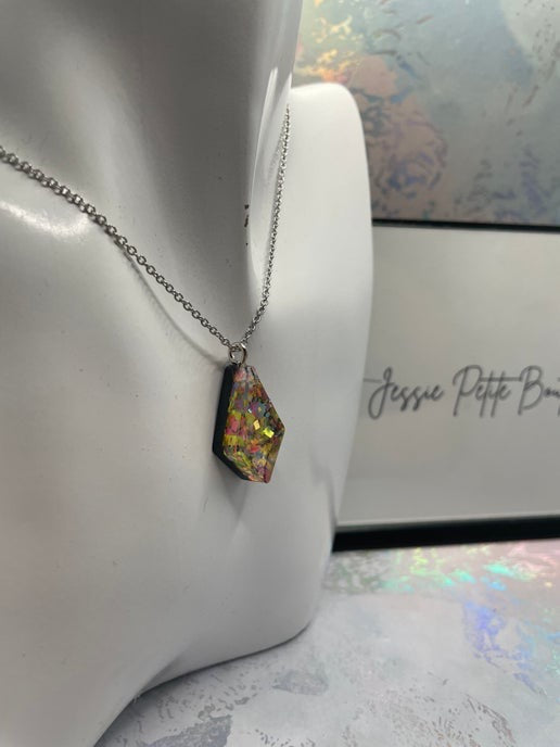 Collier pendentif funky losange - 20'' Acier inoxydable + 
Sans nickel