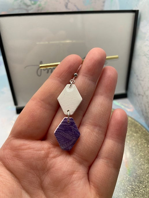 Carole: White and Purple Clay Earrings-HYPOALLERGENIC