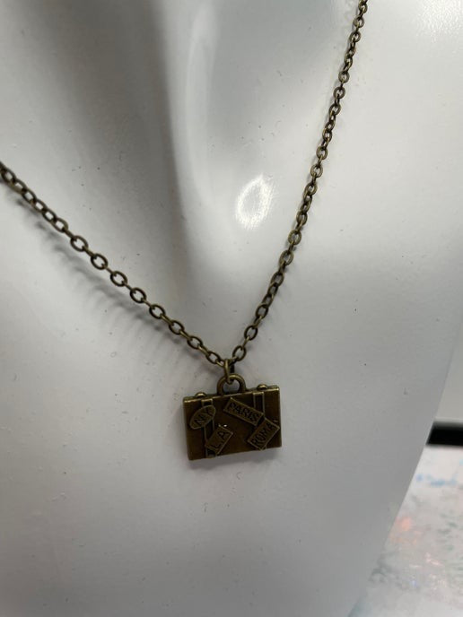 Collier Pendentif valise bronze, 19''