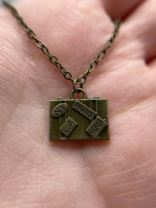 Bronze Luggage Pendant 19'' Chain