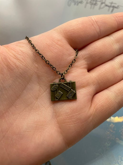 Bronze Luggage Pendant 19'' Chain
