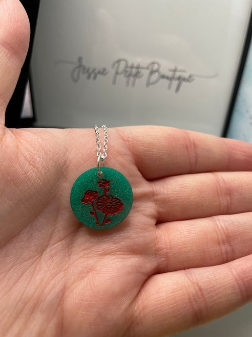 Bonheur botanique : Collier vert et rouge - 21'' sans nickel