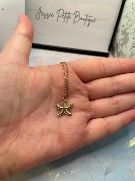 Collier étoile de mer Dorée 18'' - Acier inoxydable 