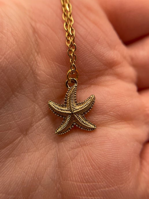 Collier étoile de mer Dorée 18'' - Acier inoxydable 