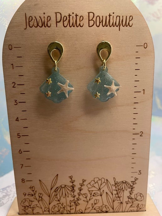 Small Sparkle Blue Shell Earrings With Starfish