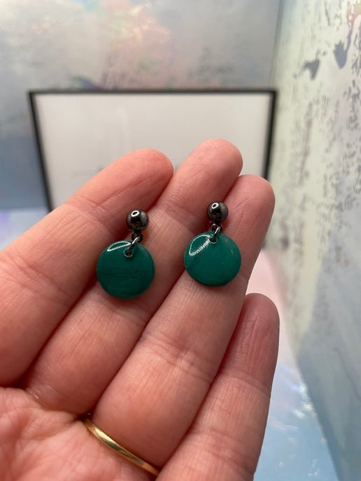 Boucles d'oreilles en argile verte