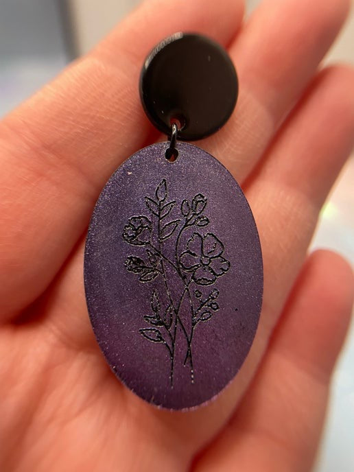 Herbier : Bouton d'oreille en acétate acrylique noir 