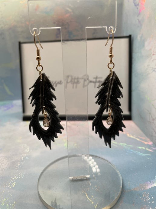 Boucles d'oreilles plumes noires avec zircones
