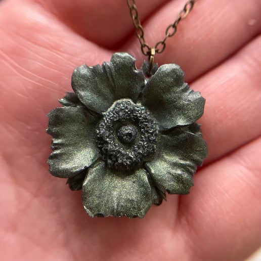 Collier Fleur d'anémone verte- 26''