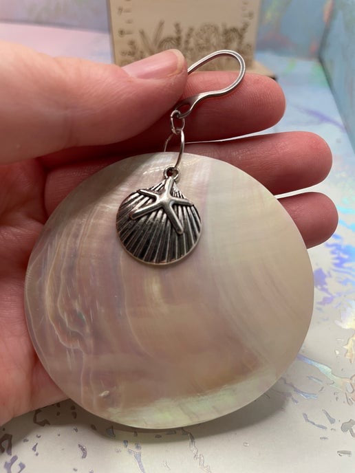 Boucle d'oreille coquillage 6 cm avec palourde+étoile de mer argentée-Acier inoxydable
