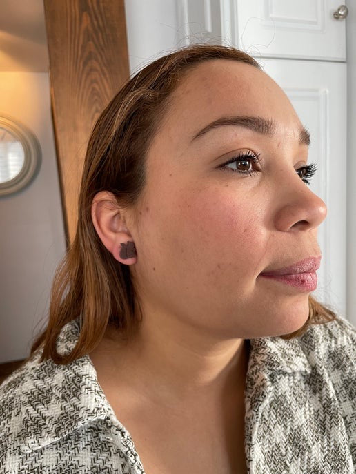 Bouton d'oreilles écureuil brun