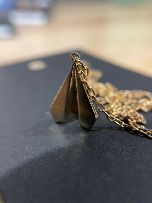 Paper Airplane Charm Necklace – 19'' Nickel-Free