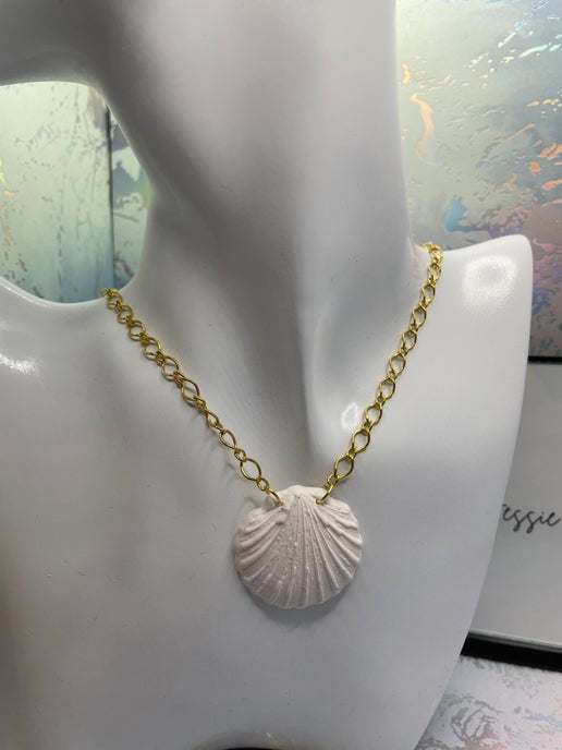 White Clay Shell SET