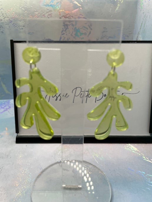 Léa : Boucles d'oreilles vert clair - Hypoallergénique/Plastique