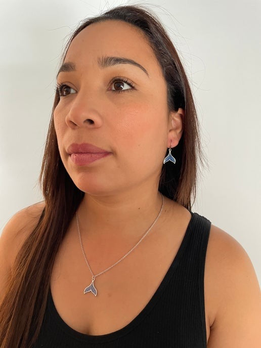 Sparkly Blue Mermaid Tail Necklace - Stainless steel + Nickel Free