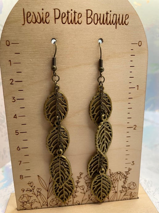 Boucles d'oreilles grosses feuilles bronzes pendantes
