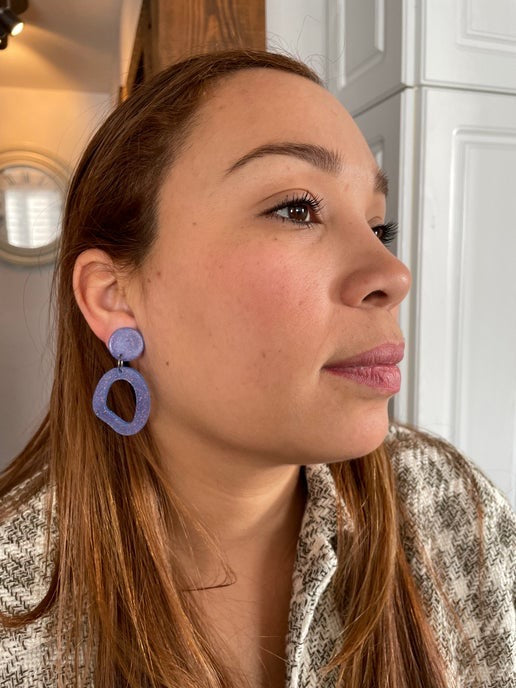 petites boucles d'oreilles angele -Plastique/Hypoallergéniques 