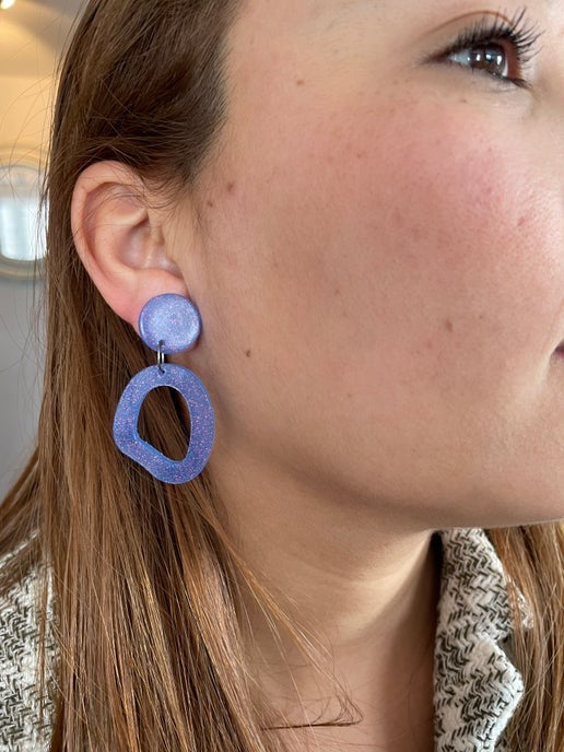 petites boucles d'oreilles angele -Plastique/Hypoallergéniques 