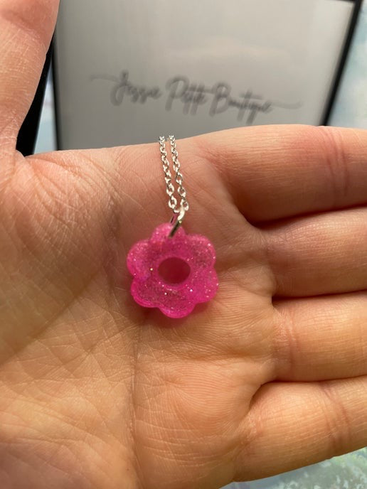 Collier petite fleur rose scintillante- 22'' Sans nickel