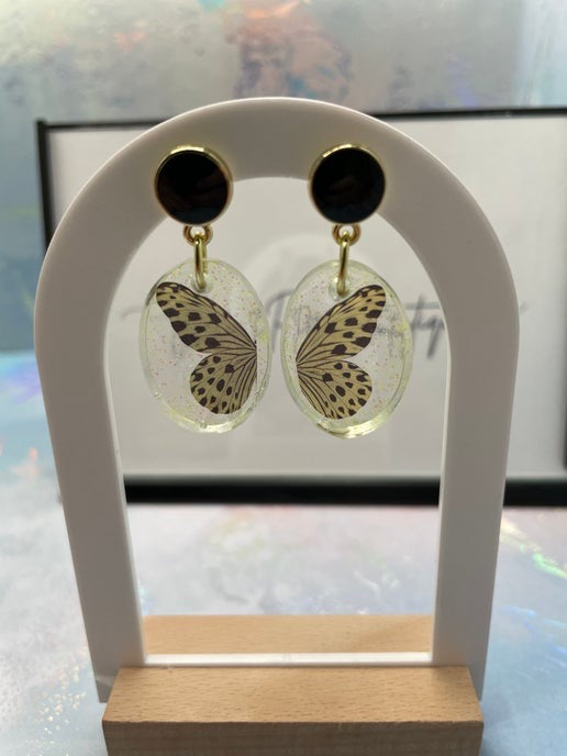 Papillon jaune scintillant + bouton d'oreille noir - Sans nickel