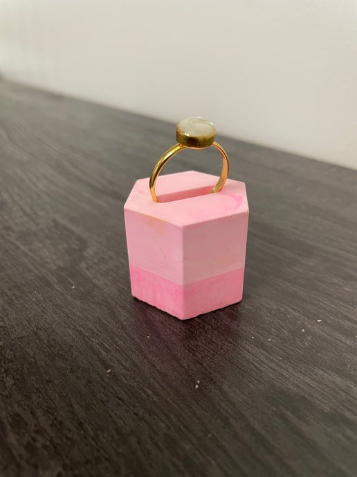 Hexagon Eco-Resin Ring Holder