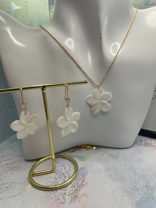 Shell Flower With Zirconia Set 20'' - Nickel Free