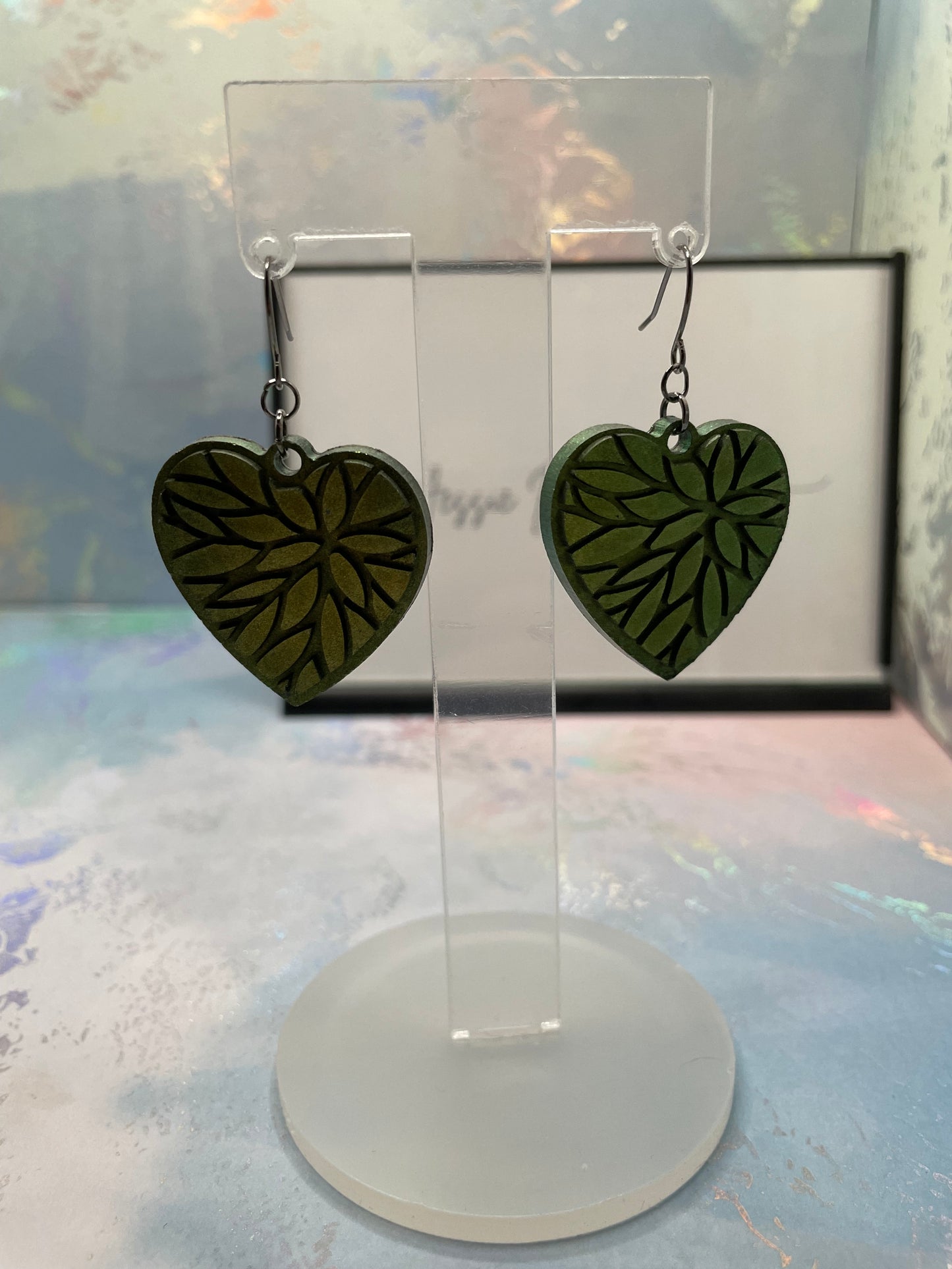 Julie – Boucles d’oreilles cœur caméléon- Acier Inoxydable