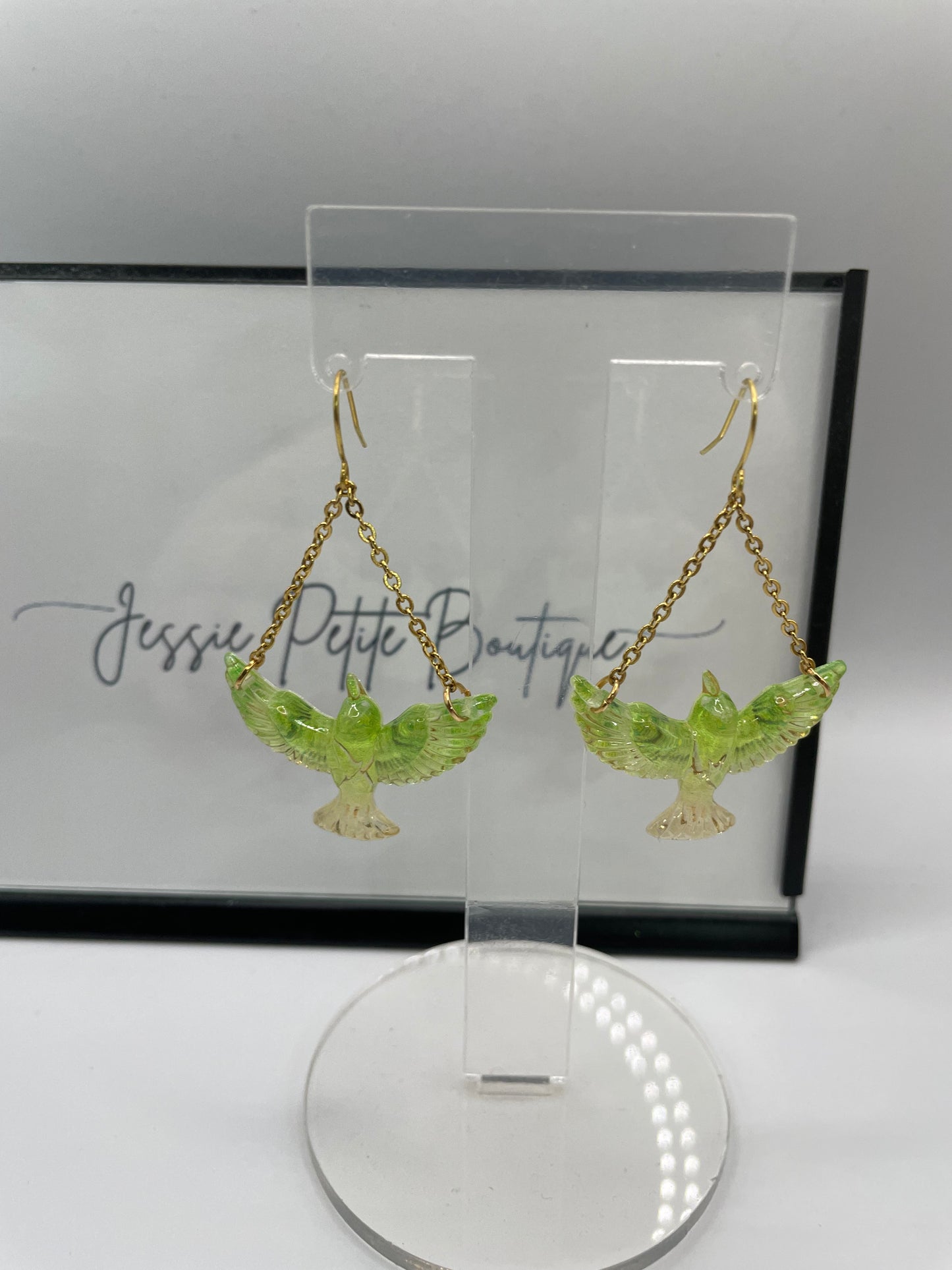 Boucles d'oreilles Oiseau sur une chaine-  édition limitée  