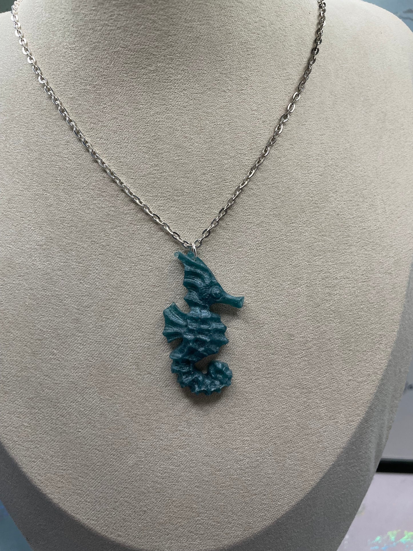 Collier hippocampe bleu sarcelle - Chaîne en argent de 63 cm